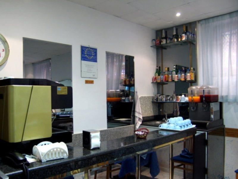 Hotel Resi Ρώμη Εξωτερικό φωτογραφία